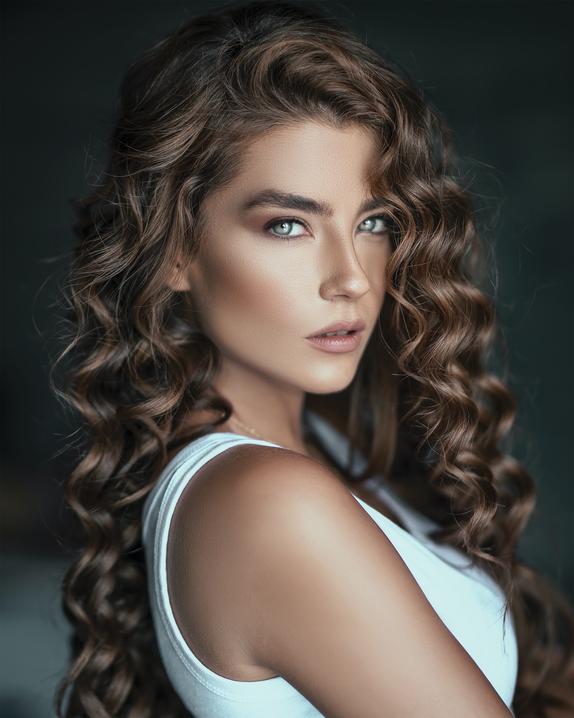 pexels ali pazani 2811089